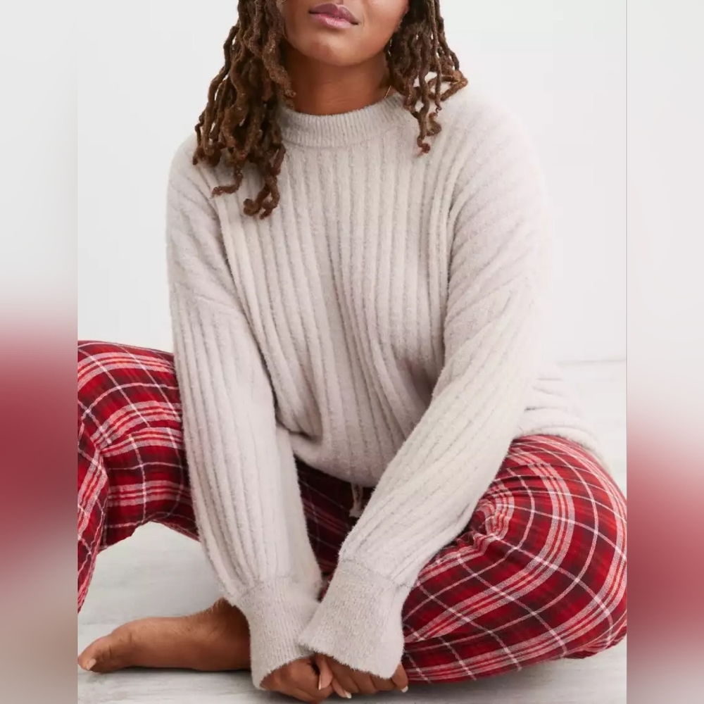 Aerie Buttercream Sweater